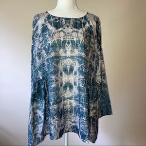 Johnny Was Blue and Cream Printed Tunic Top